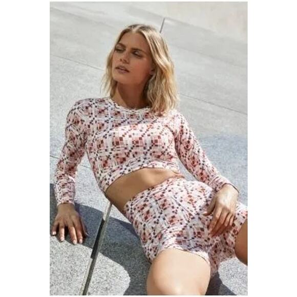 NWT L*Space Active Block Party Aim High crop gym top L women's long sleeve pink - Picture 1 of 9